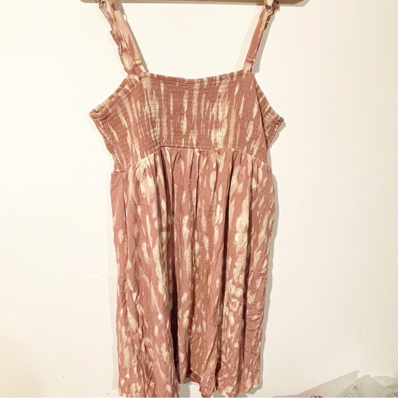 Torrid Plus Size‎ 3X Pink Tie Dye Print Smocked Sleeveless Midi Dress - Picture 6 of 6